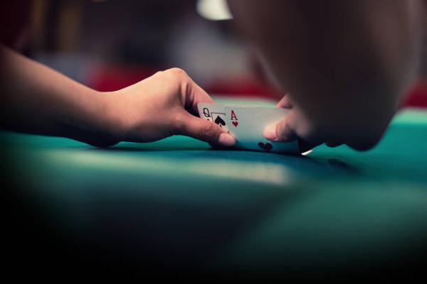 Enjoy Live Casino Play with the best online casino Singapore for Players